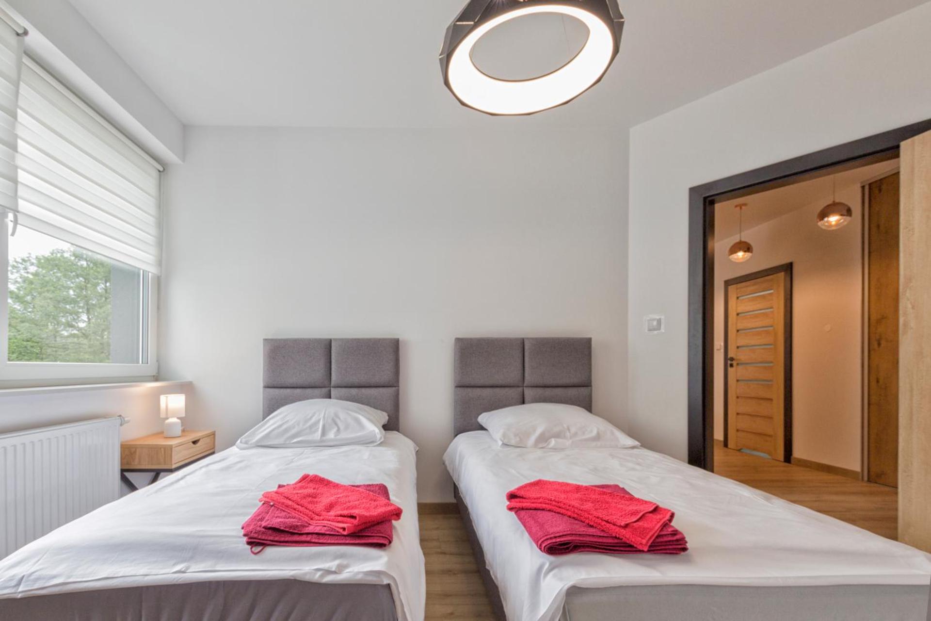 Apartament przy jeziorze nr 2