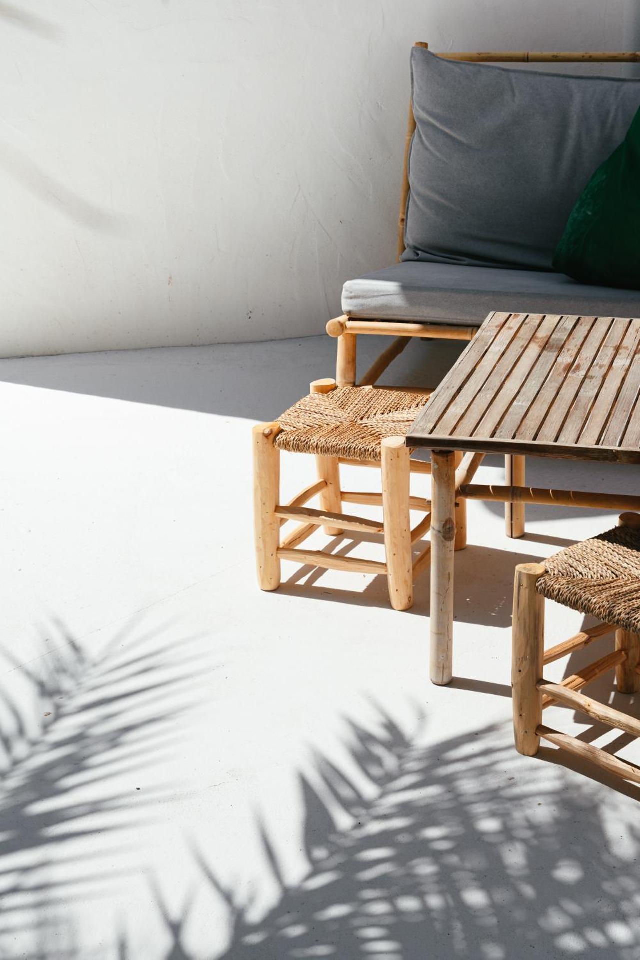 Family Room with Garden View