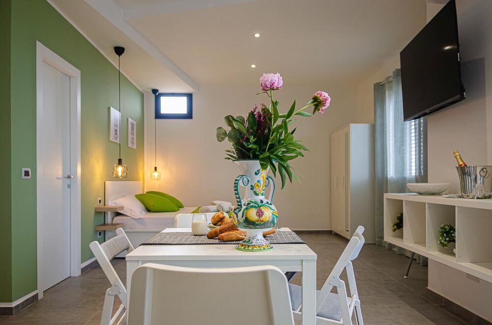 Sunrise Luxury Apartments