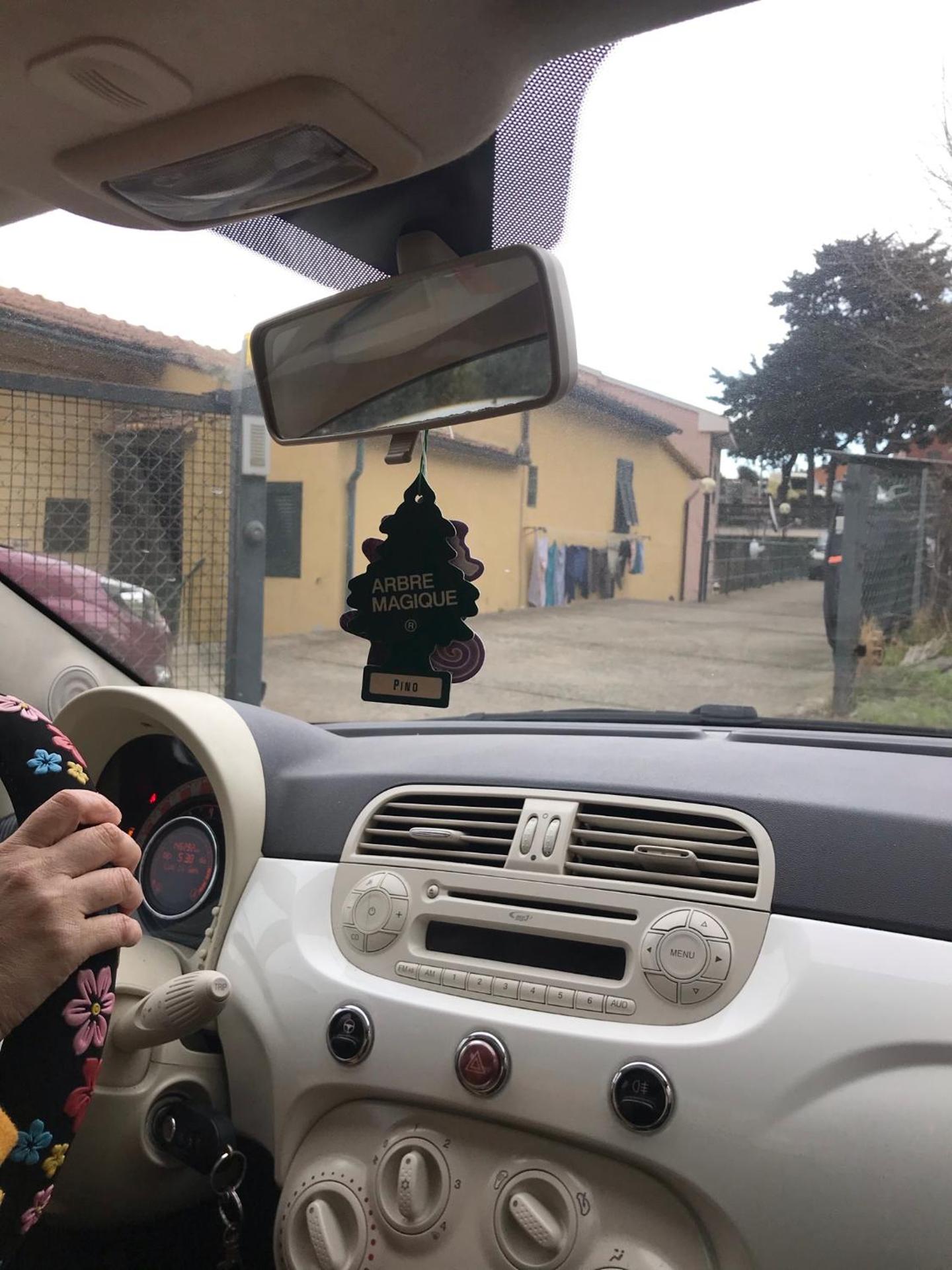 BILOCALE VISTA MARE CON POSTO AUTO