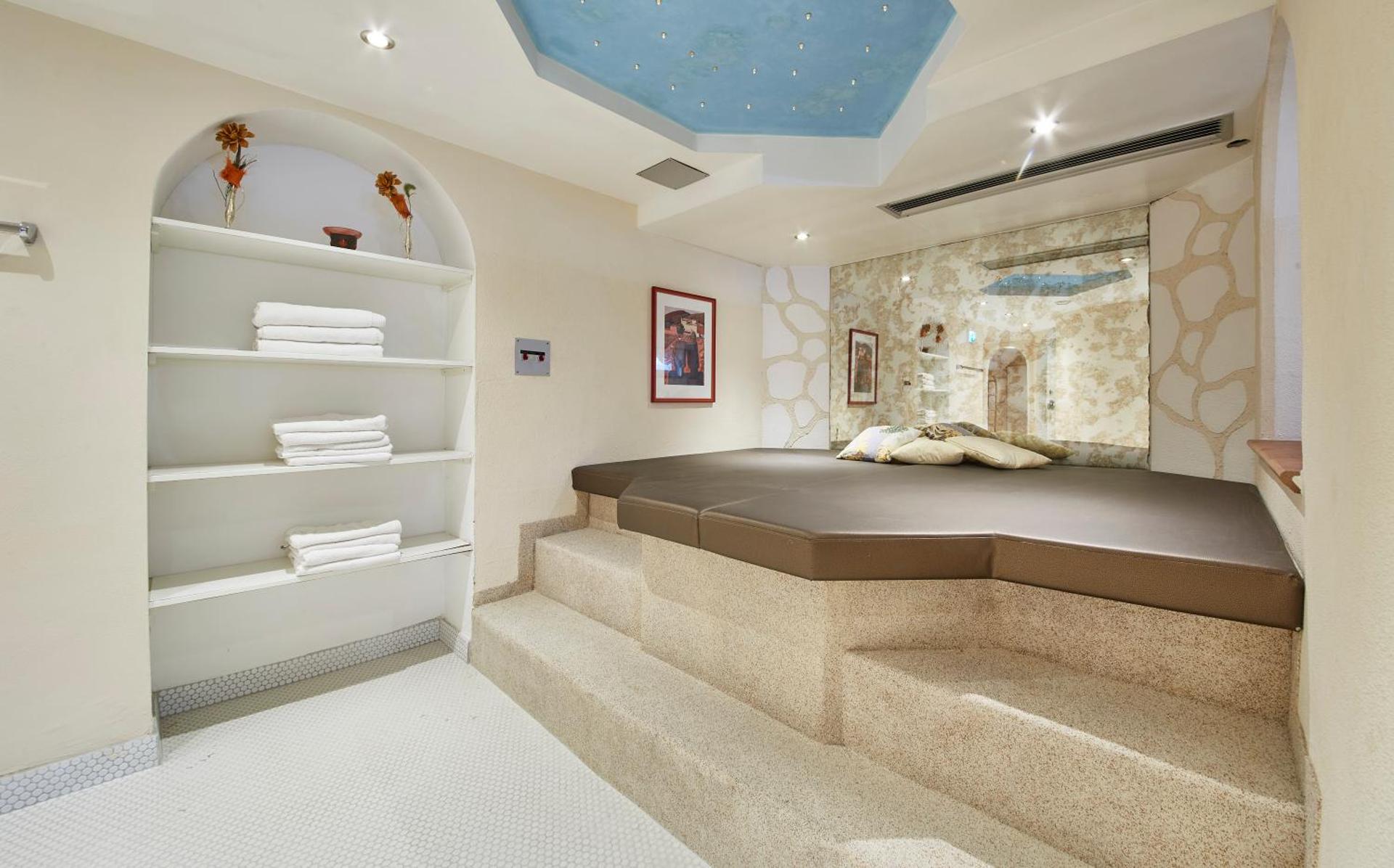 Spa and wellness centre/facilities