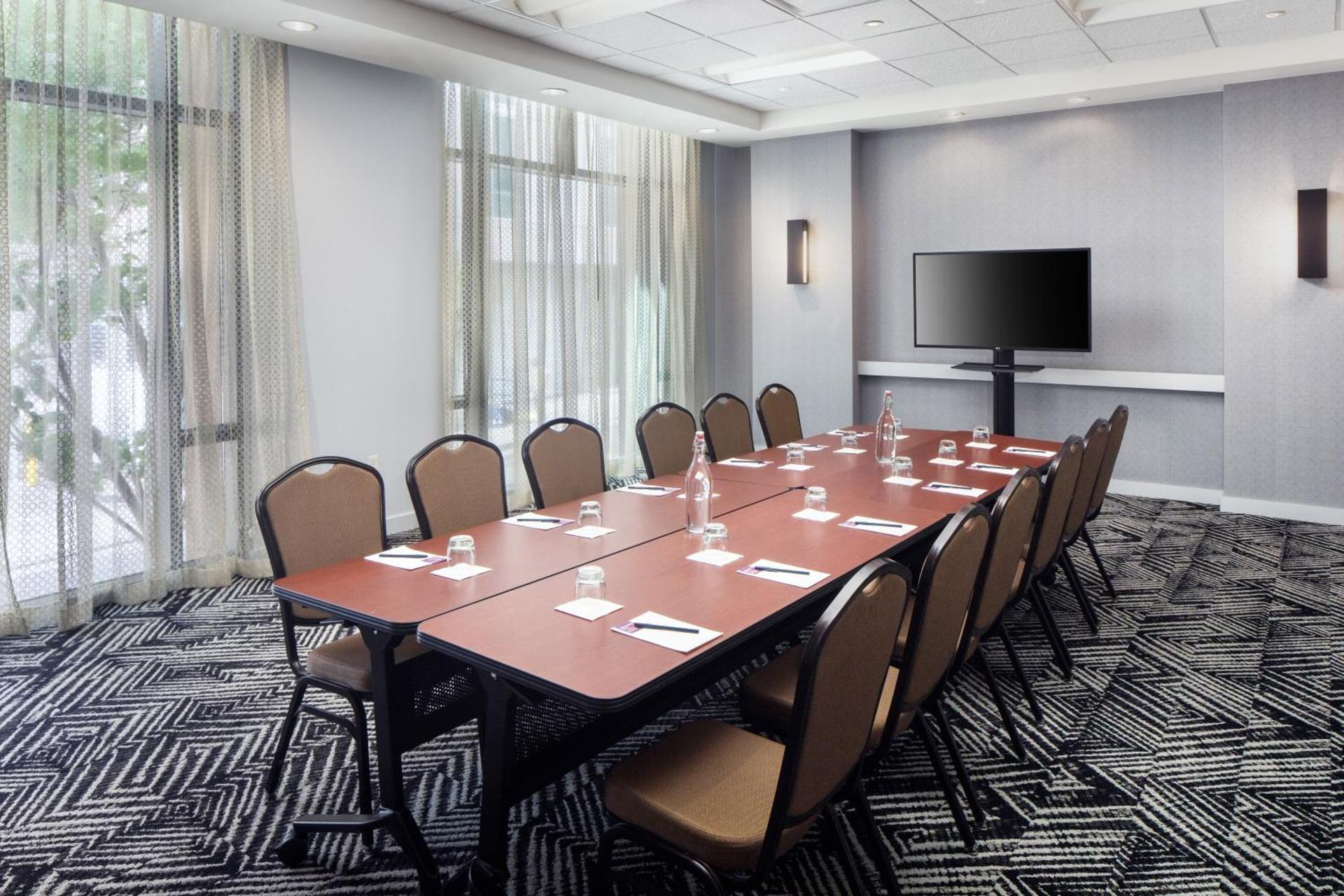 Meeting/conference room