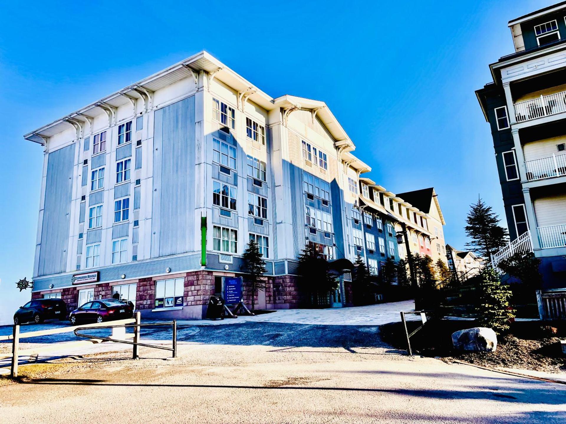 Ski In/Out (In The Village Close To Everything)