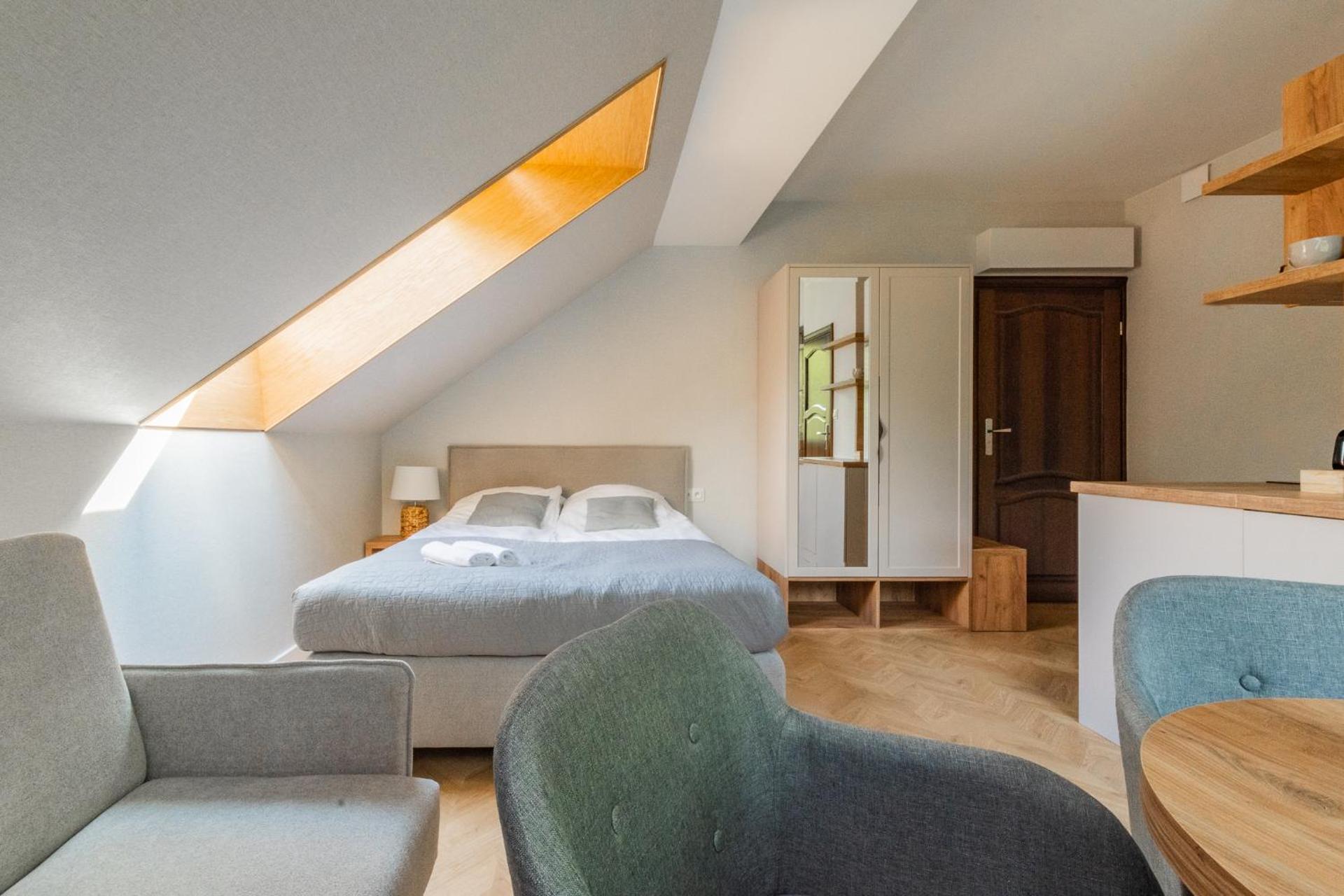 Apartamenty Gajówka- rowery, plac zabaw, sauna, jacuzzi