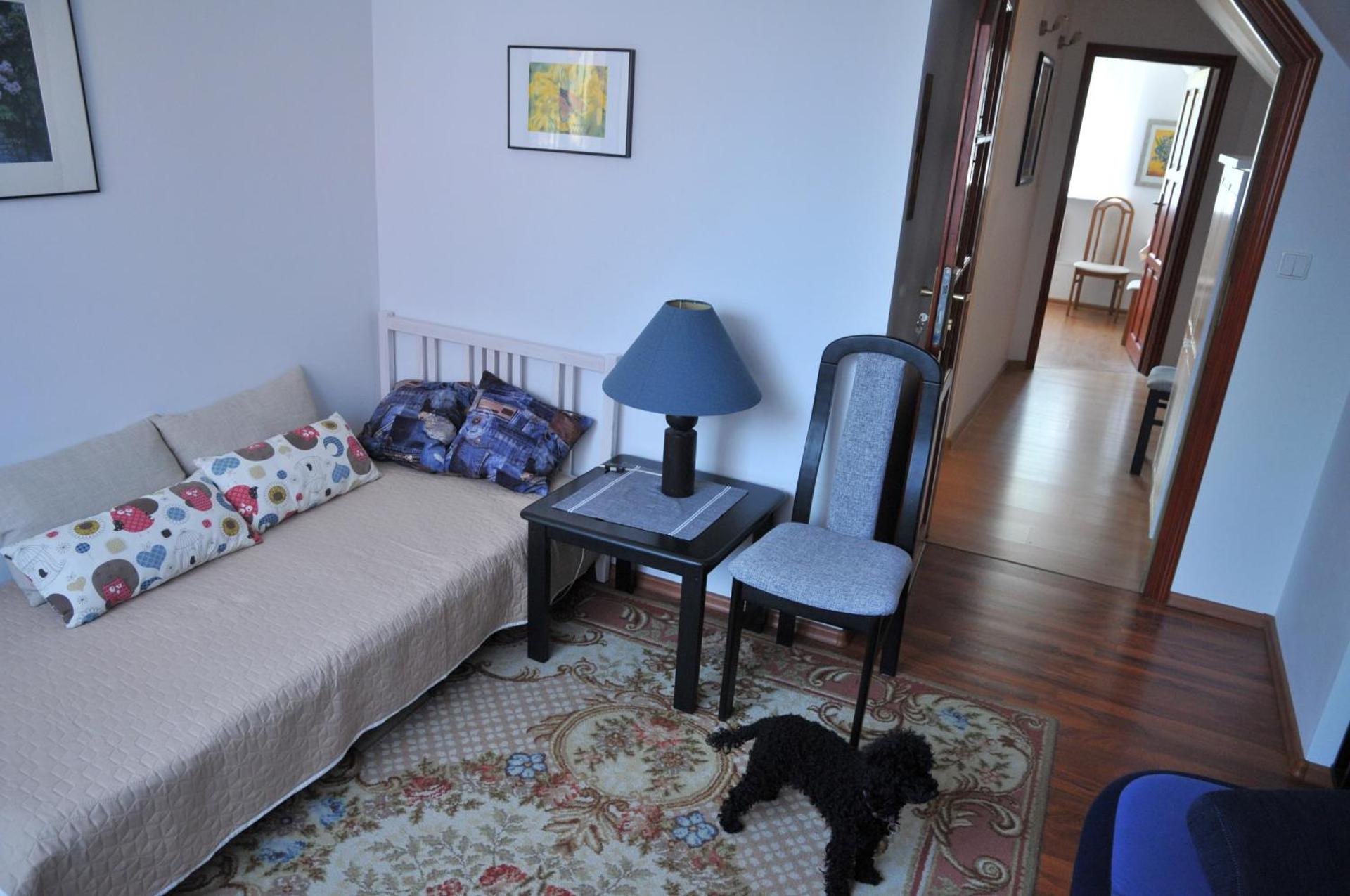 Apartament pod limbą