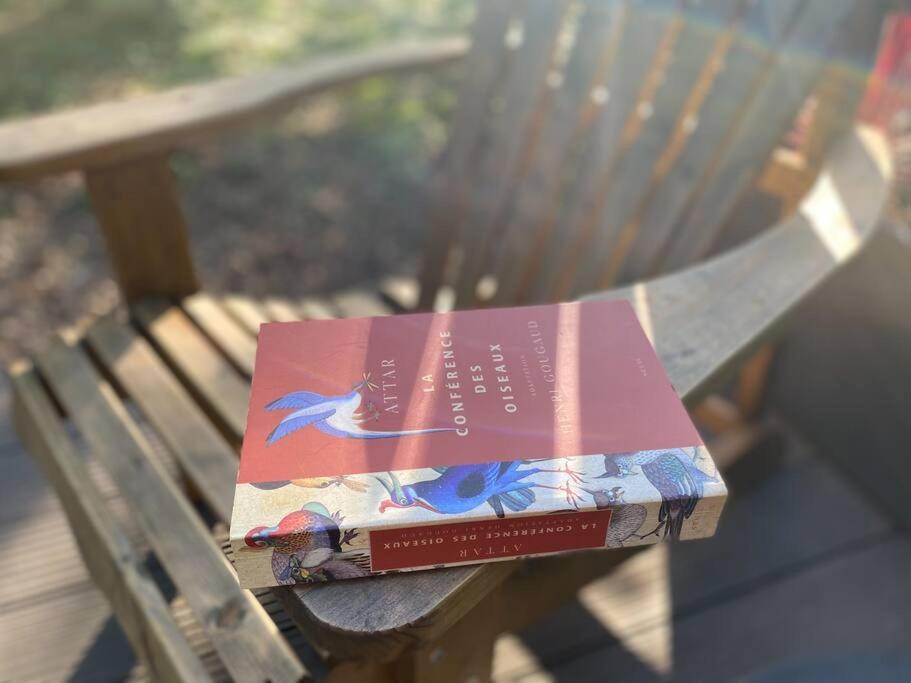 Tiny house sur terrain boisé à 10 mn de la mer