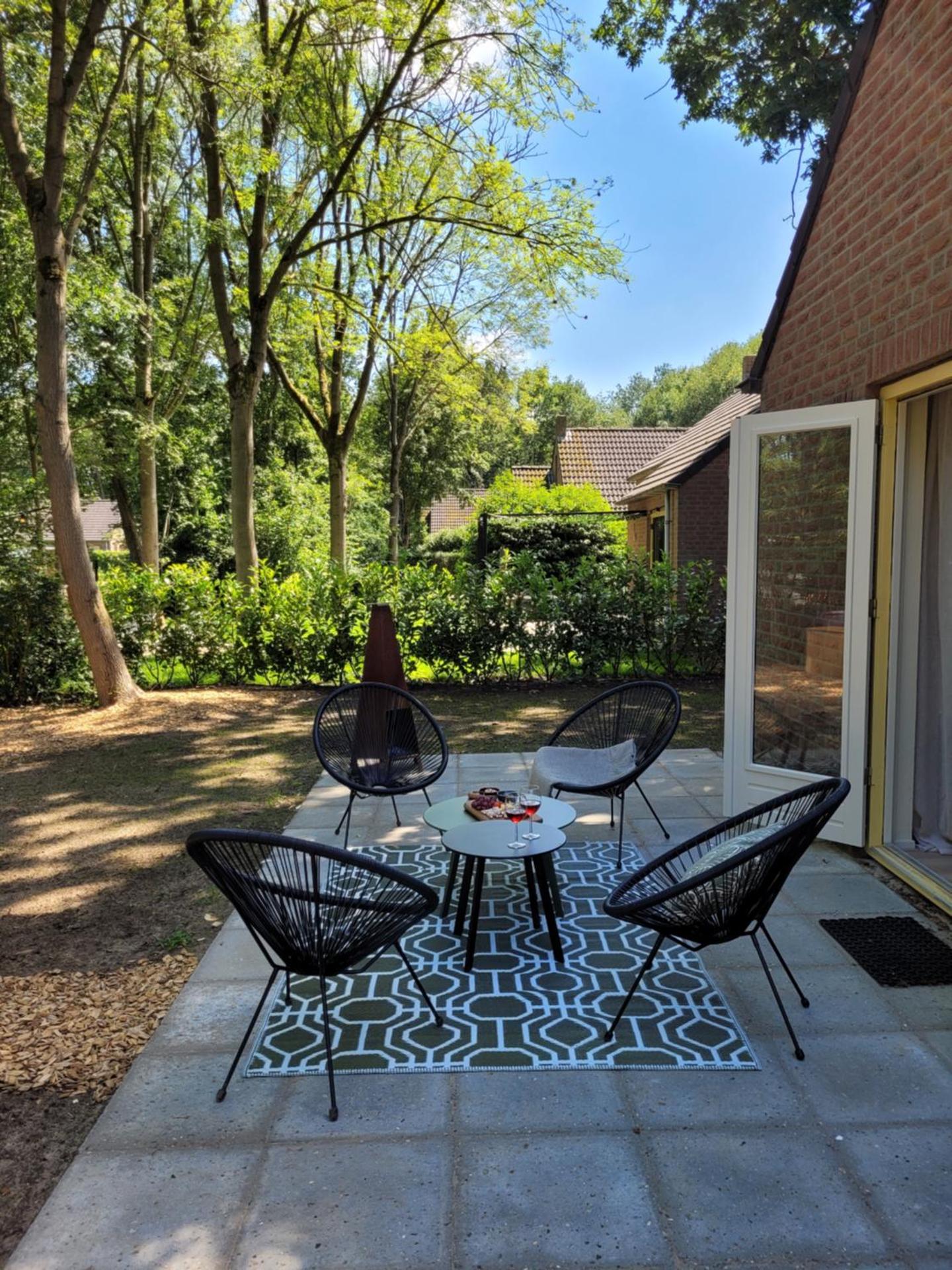 Retro Chic Wellness met hottub & sauna