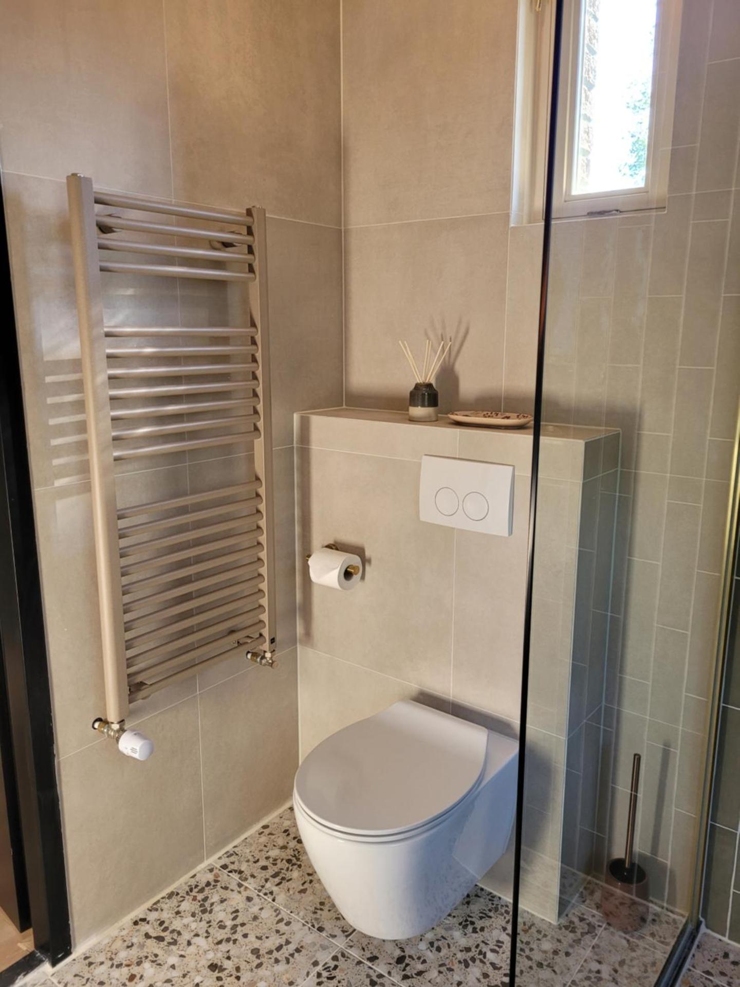 Retro Chic Wellness met hottub & sauna