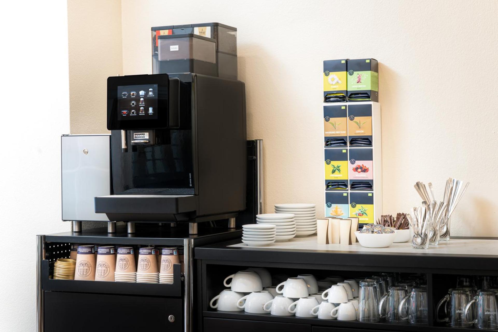 Coffee/tea facilities