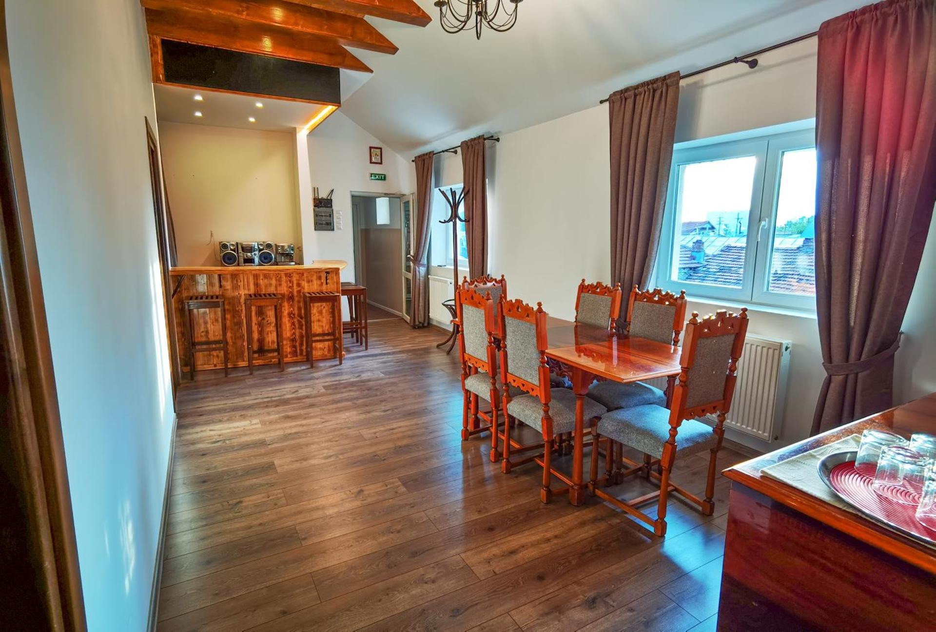 Apartament 2 camere - Casa Divertis