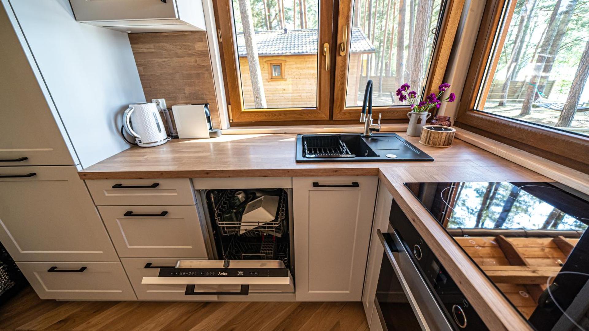 Słoneczny Domek Borsk nr 2 i 15 - nad samym jeziorem w pierwszej linii