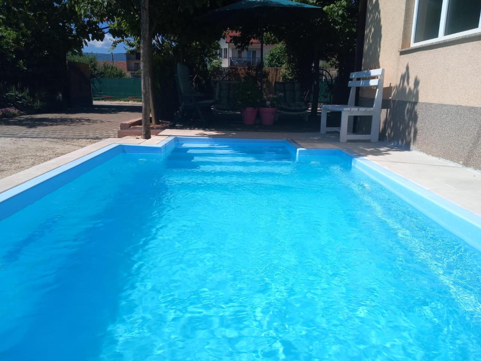 Apartment Vrljika,with private pool,bikes,garage