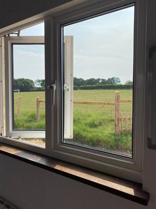 Beautiful Rural Self Contained Farm Annex