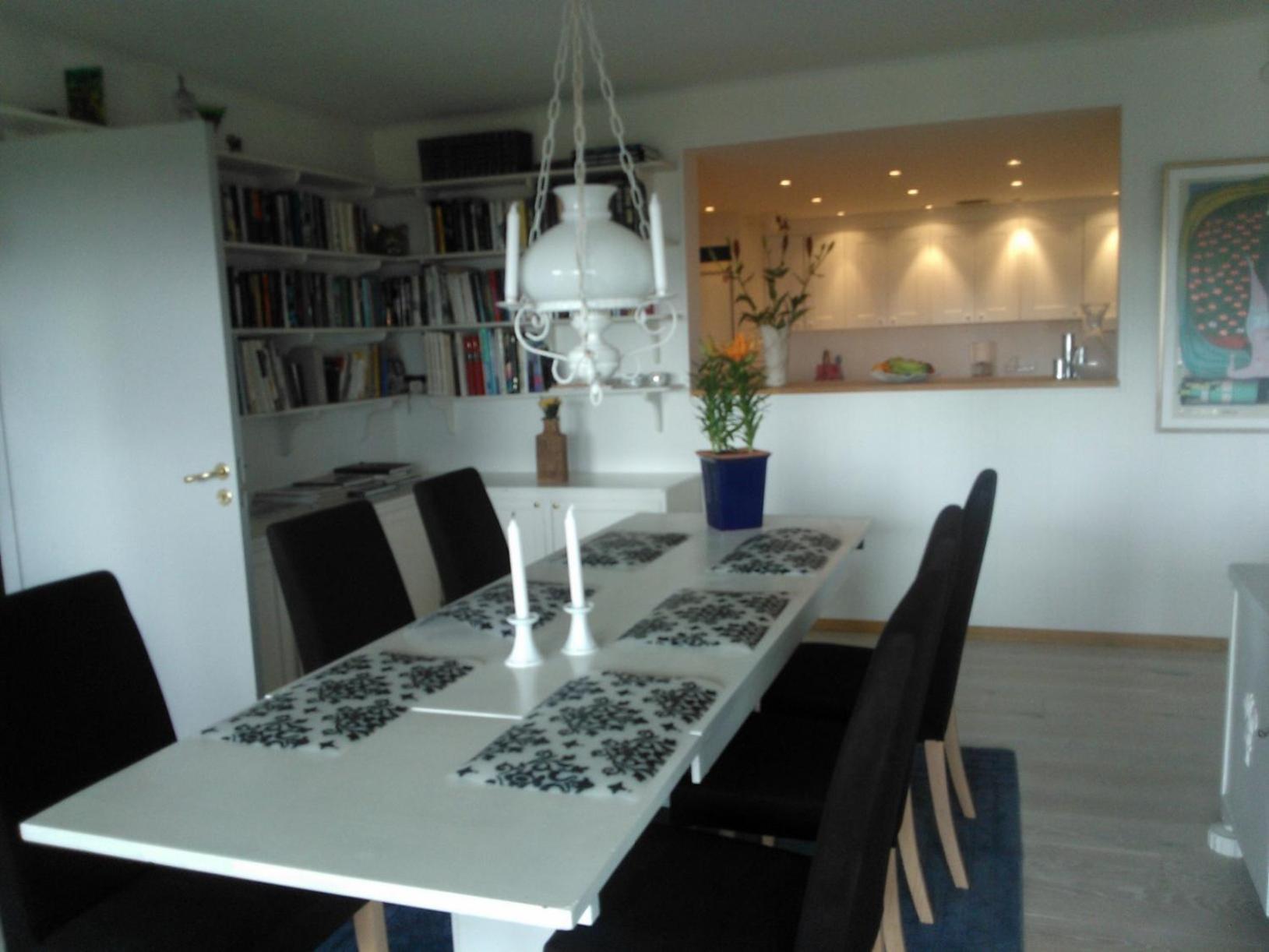 Boende med fri utsikt över Mölle by hamn och Öresund