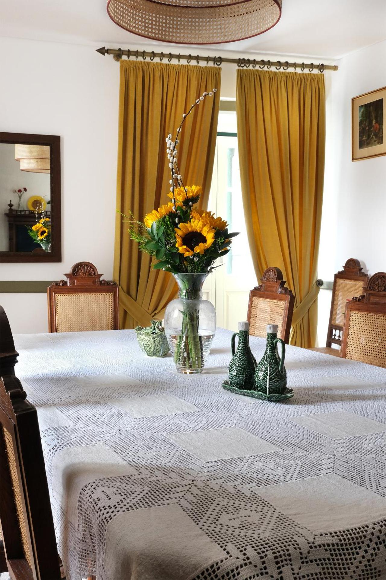 Casa da Praça - Guest House