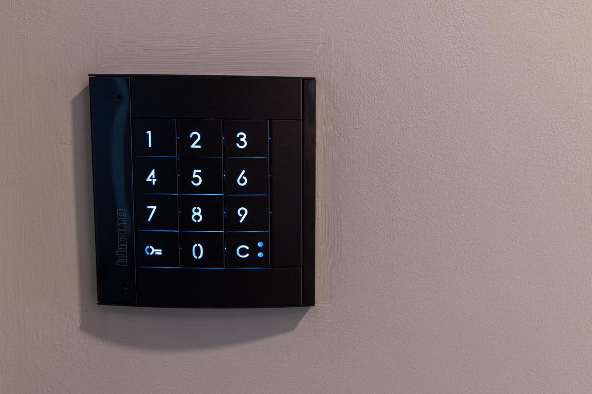 Logo/Certificate/Sign