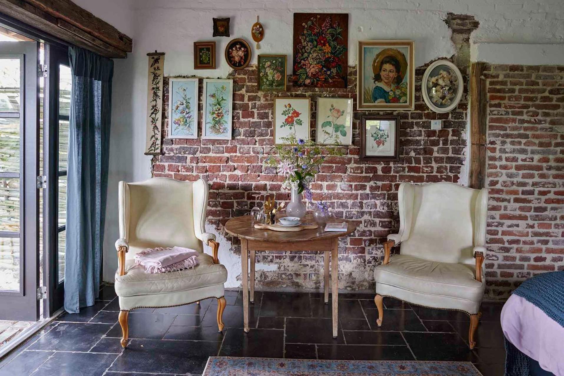 Queen Room with Garden View