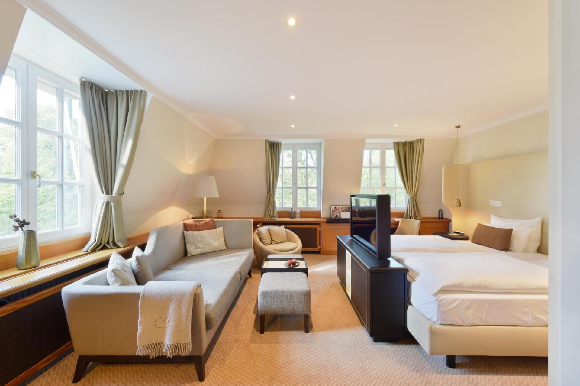 Photo of the whole room