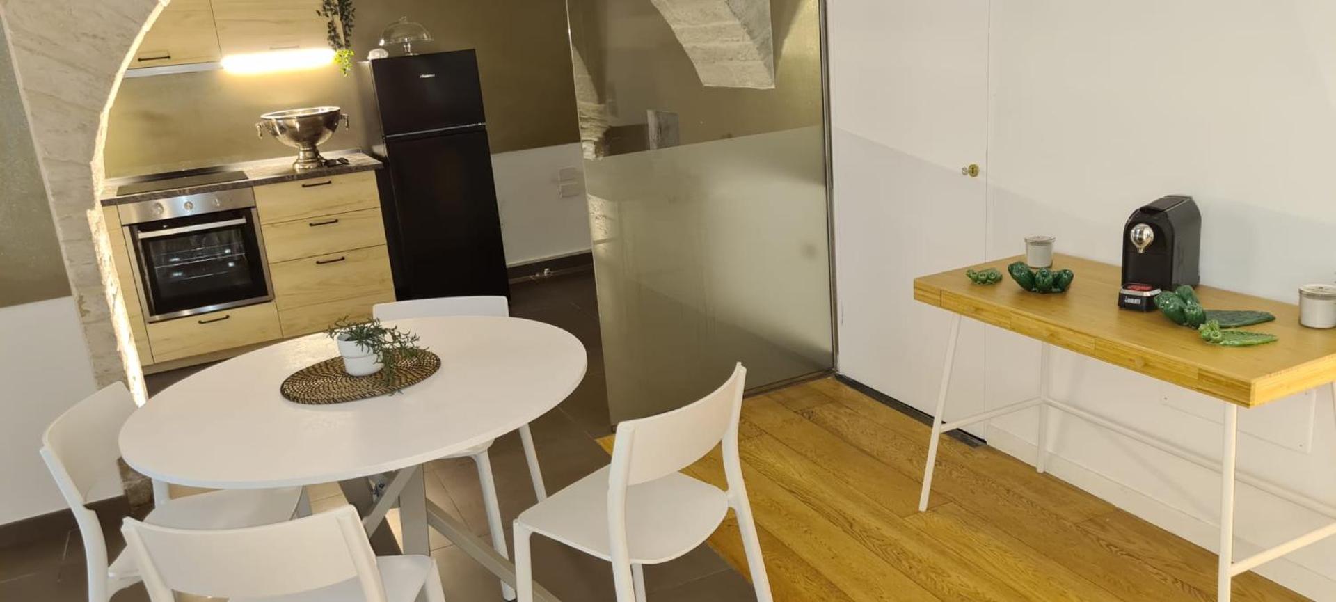 Kitchen or kitchenette