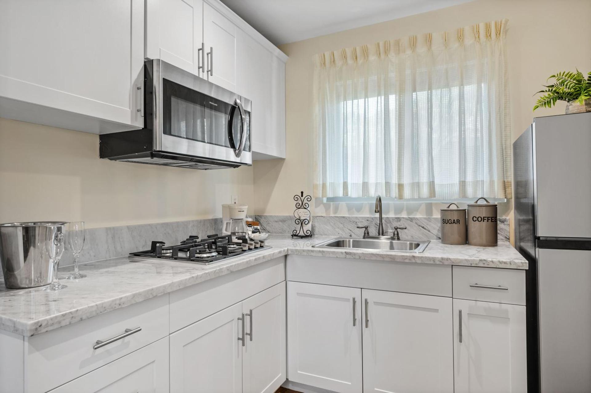 Kitchen or kitchenette