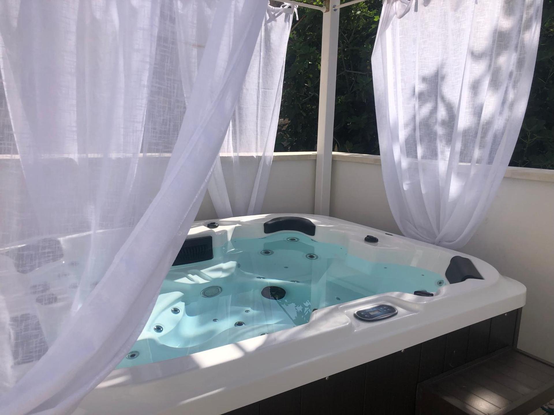 Borgo San Giovanni Luxury