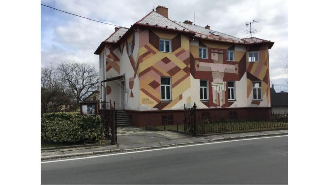 KEMP a stanování na faře