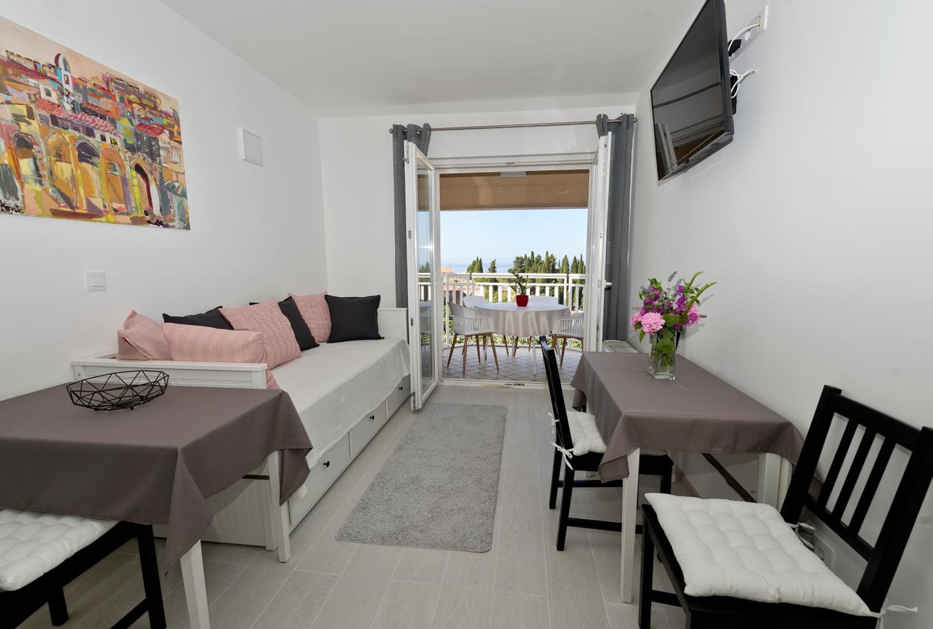 Apartment Maria - free garage