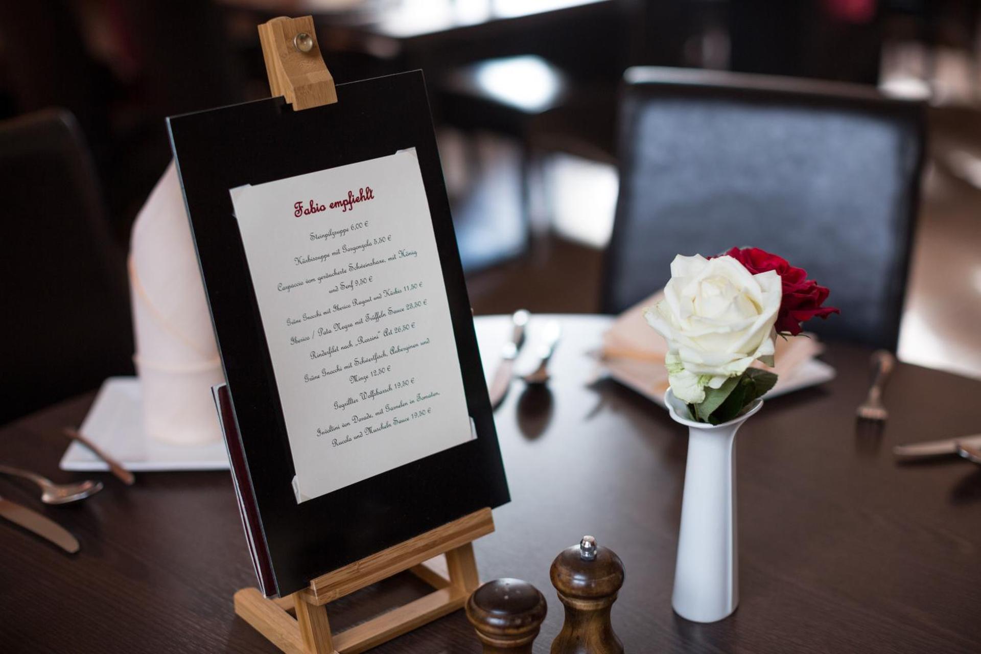 Restaurant/places to eat