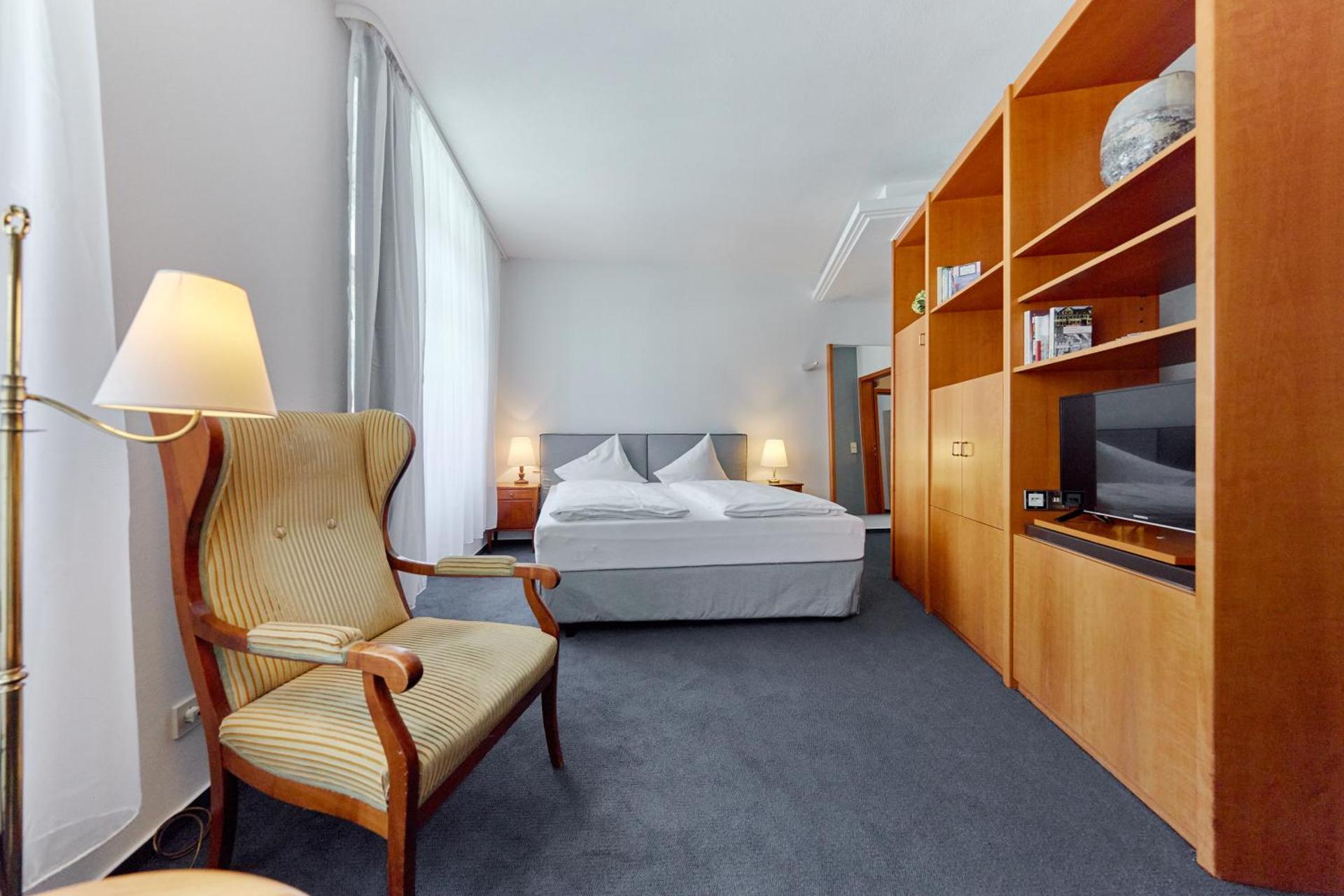 Photo of the whole room