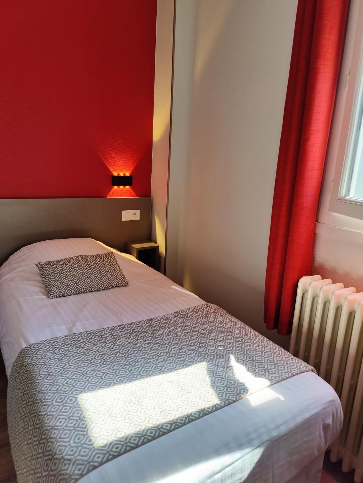 Hotel Des Lices - Angers