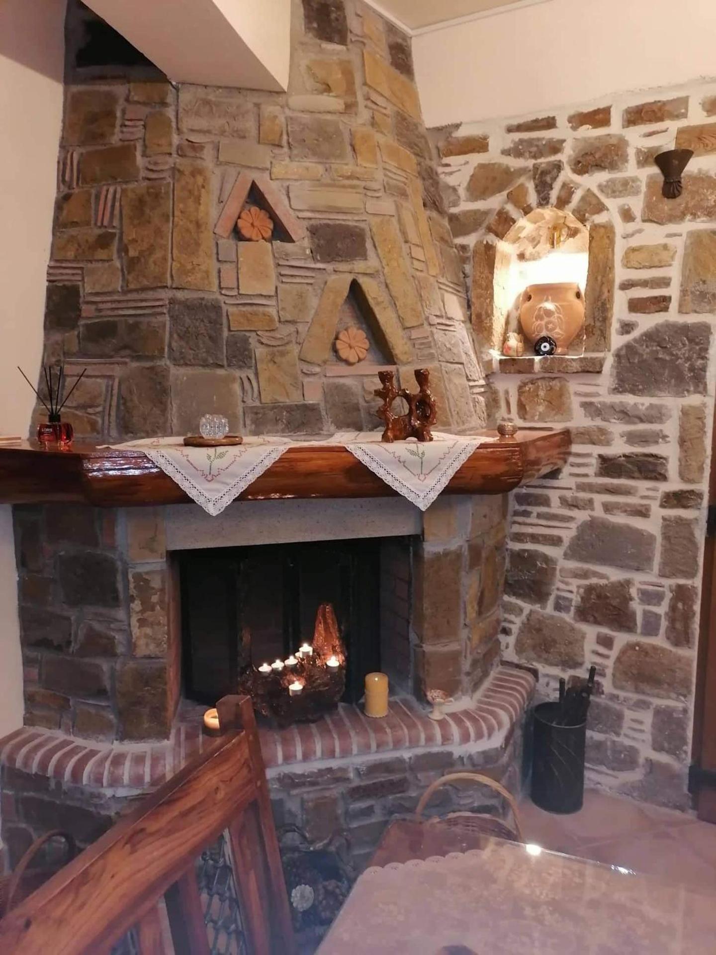 traditional house in Androni