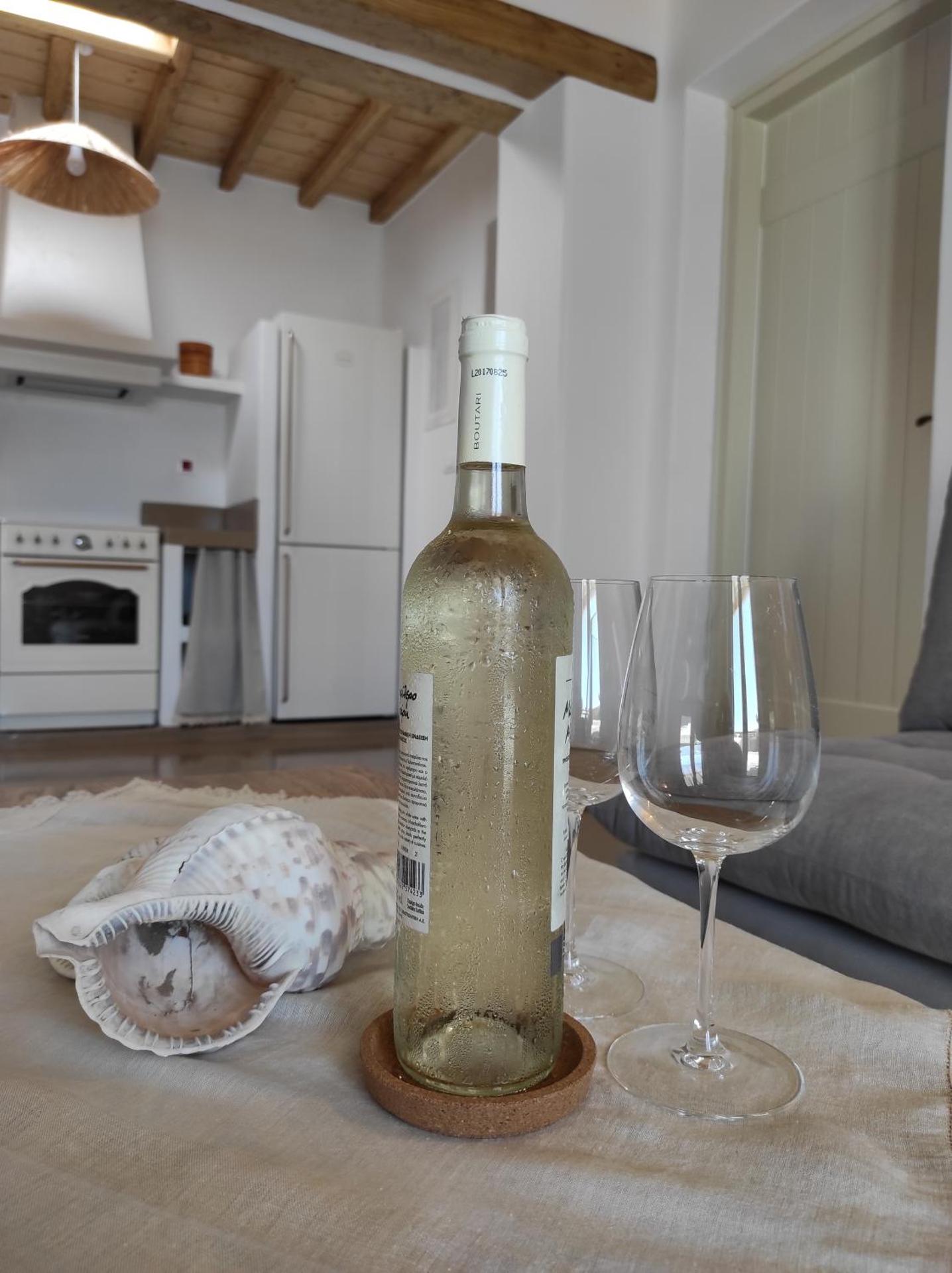 Traditional suites in Chora Kythnos #5