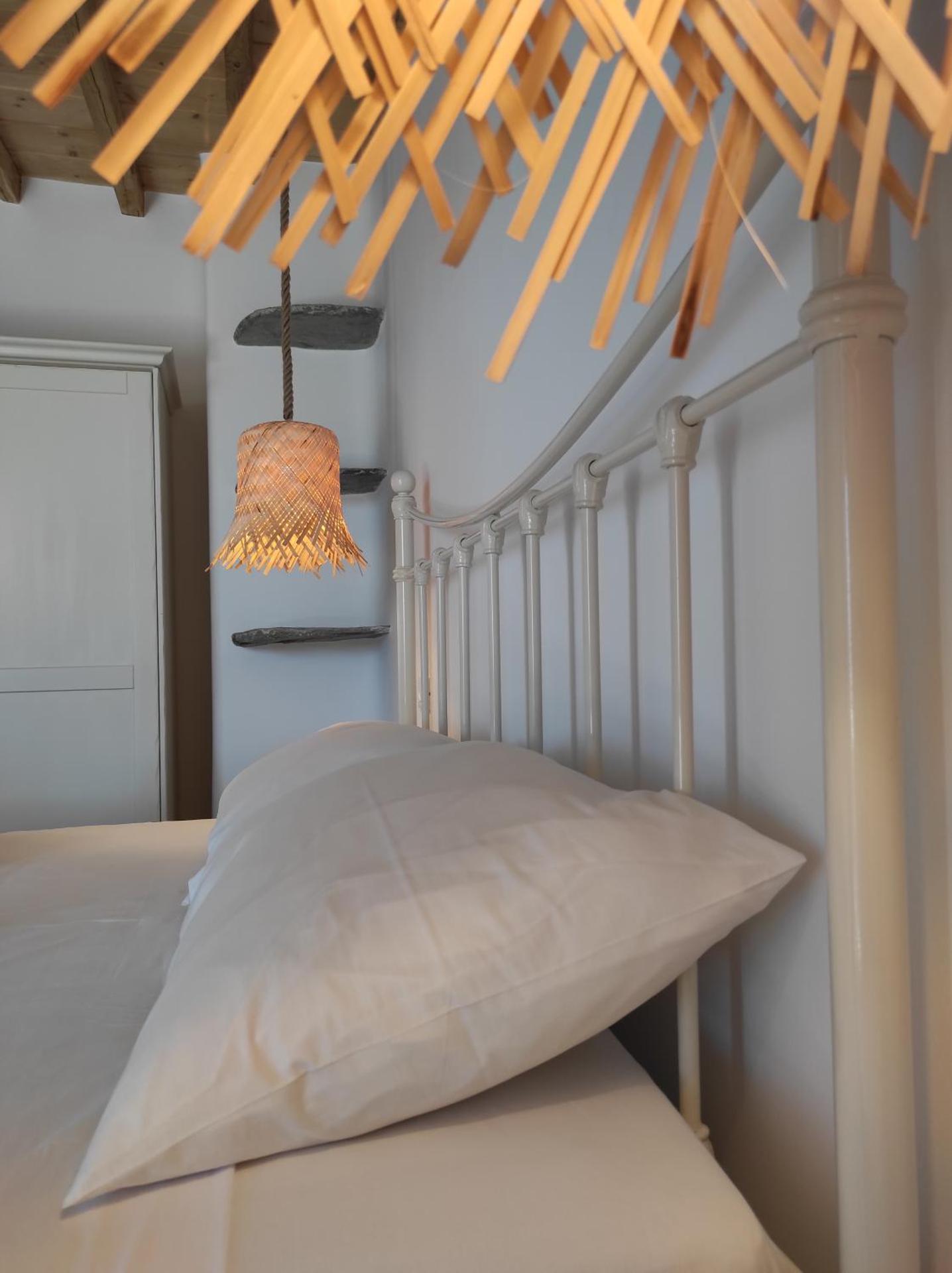 Traditional suites in Chora Kythnos #5