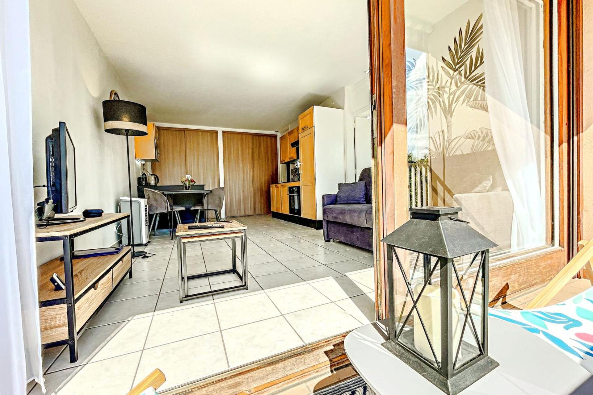 Annecy 1 bedroom Apt With Balcony