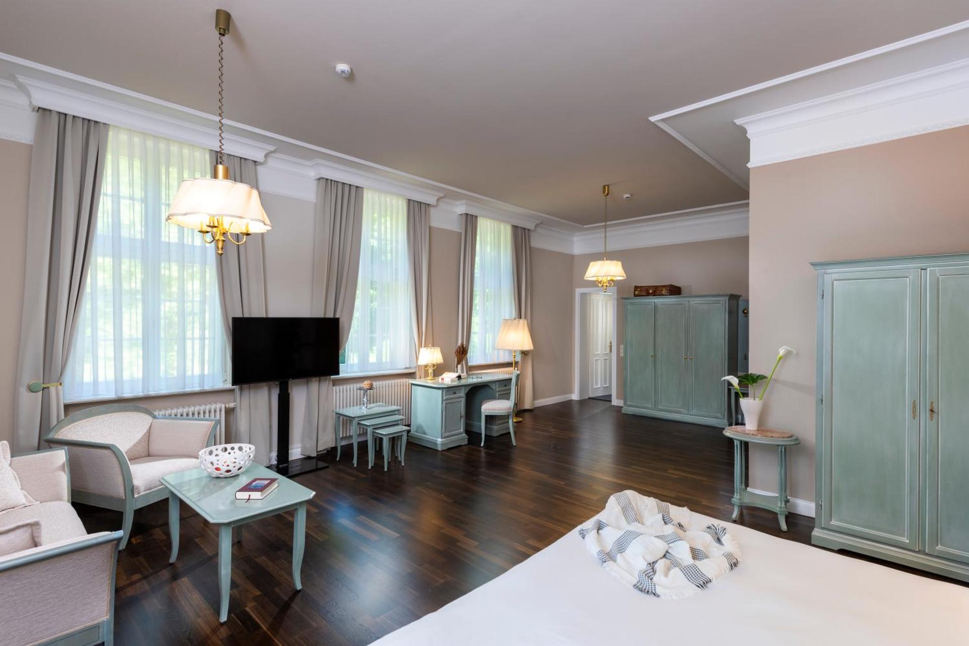 Photo of the whole room