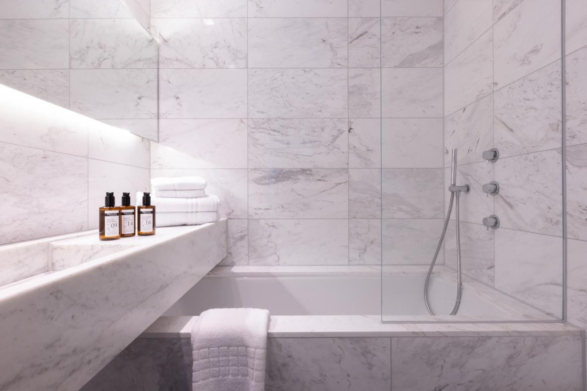 La Suite West - Hyde Park