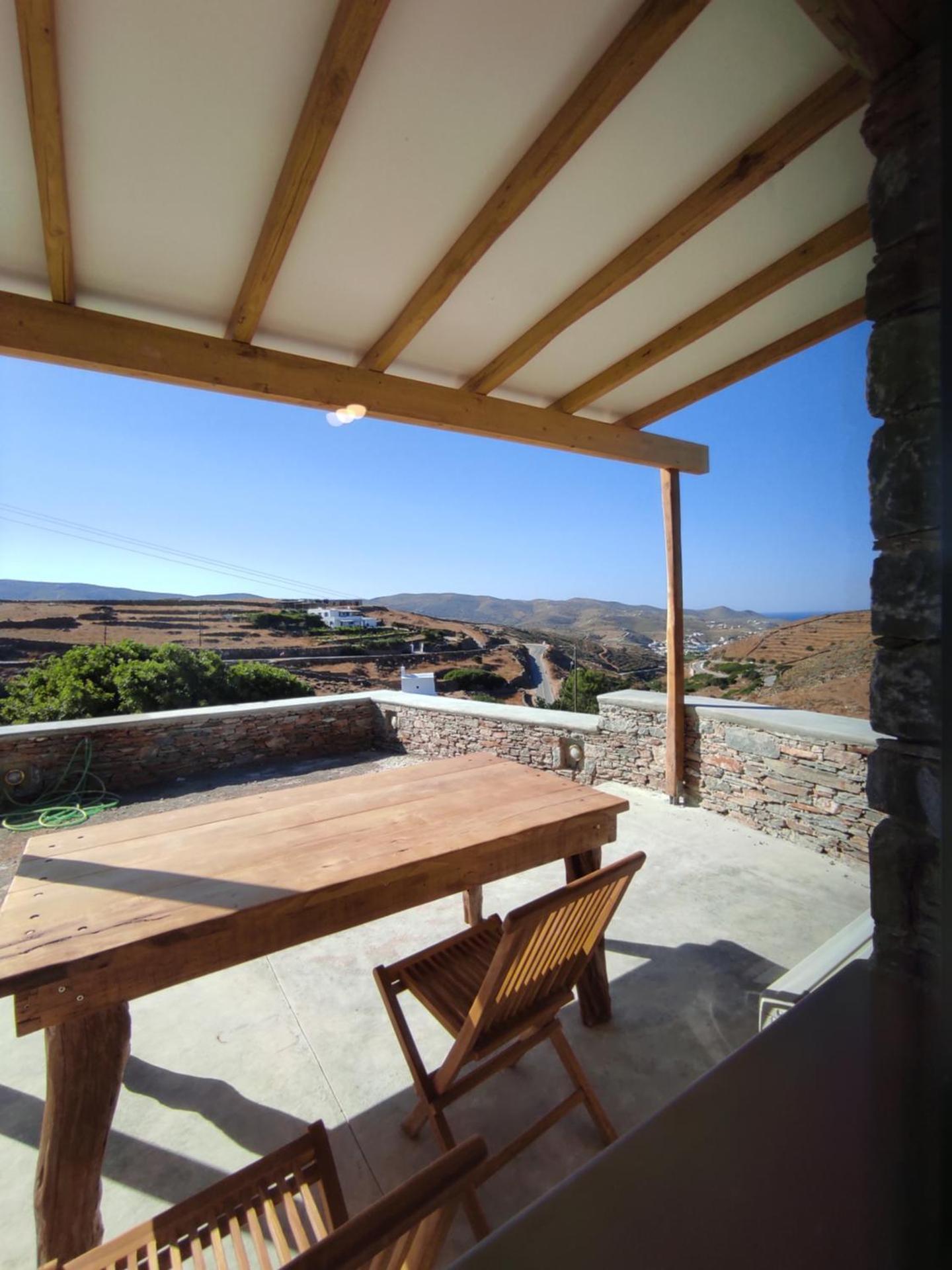 Traditional suites in Chora Kythnos #6