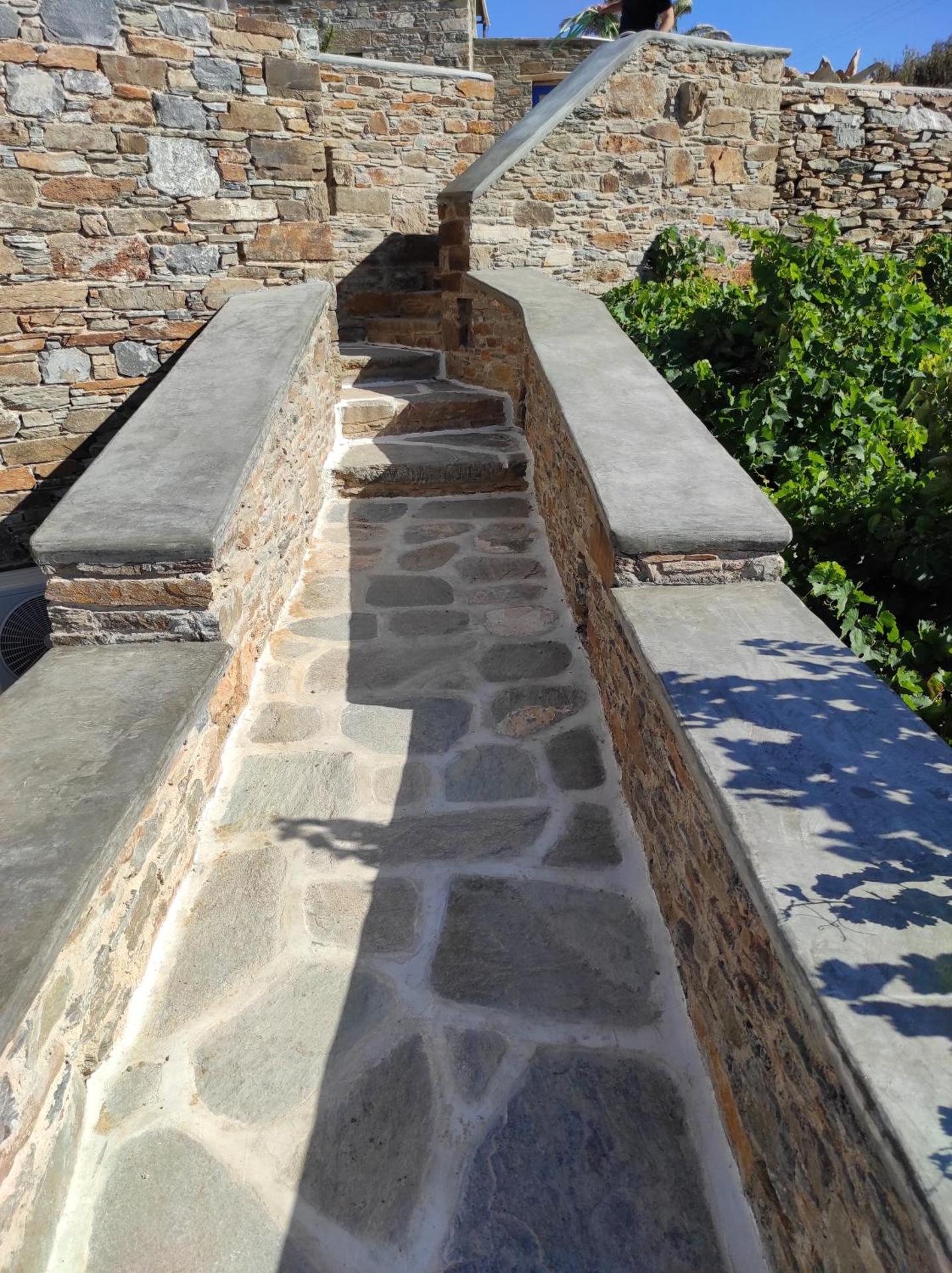 Traditional suites in Chora Kythnos #6