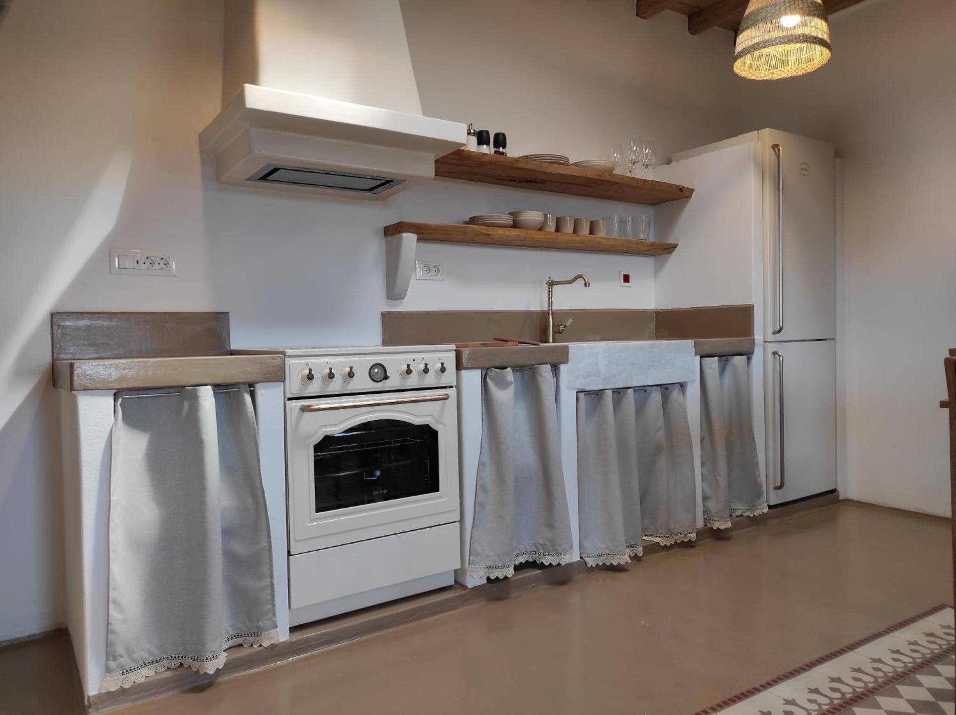 Traditional suites in Chora Kythnos #6