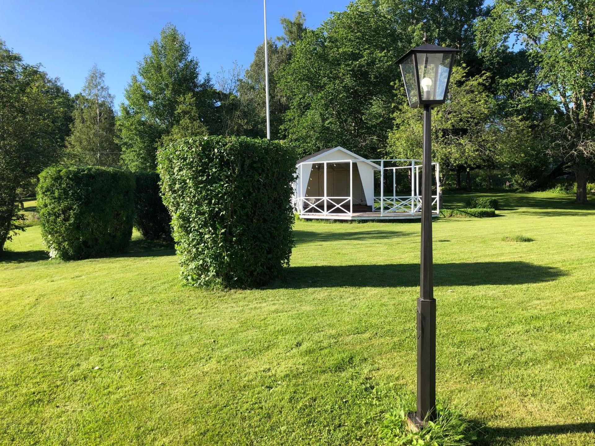 Bredsjö Gamla Herrgård White Dream Mansion