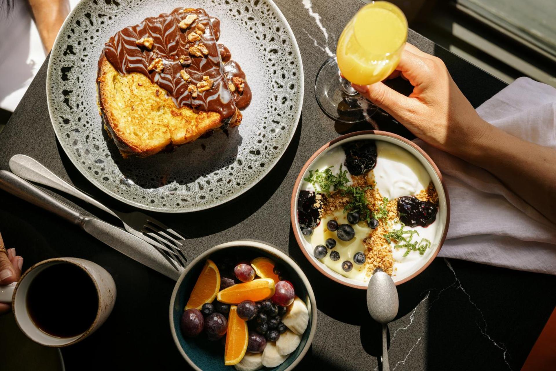 Restaurant/places to eat