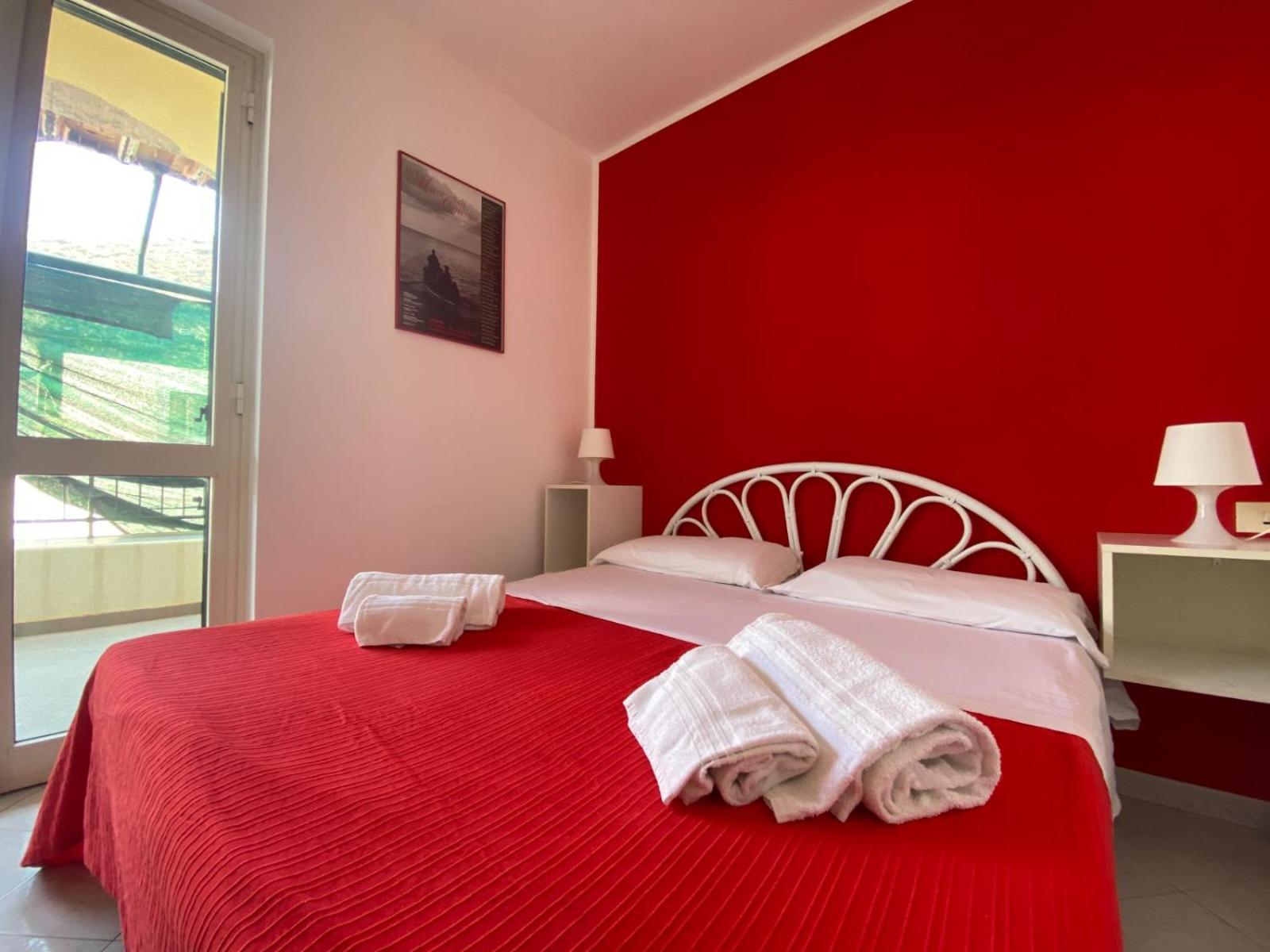 One-Bedroom Apartment with Sea View and Terrace