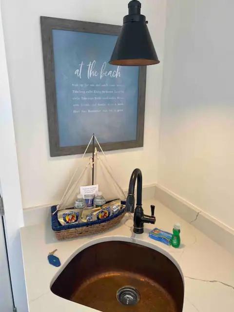 Allen Harbor Rentals