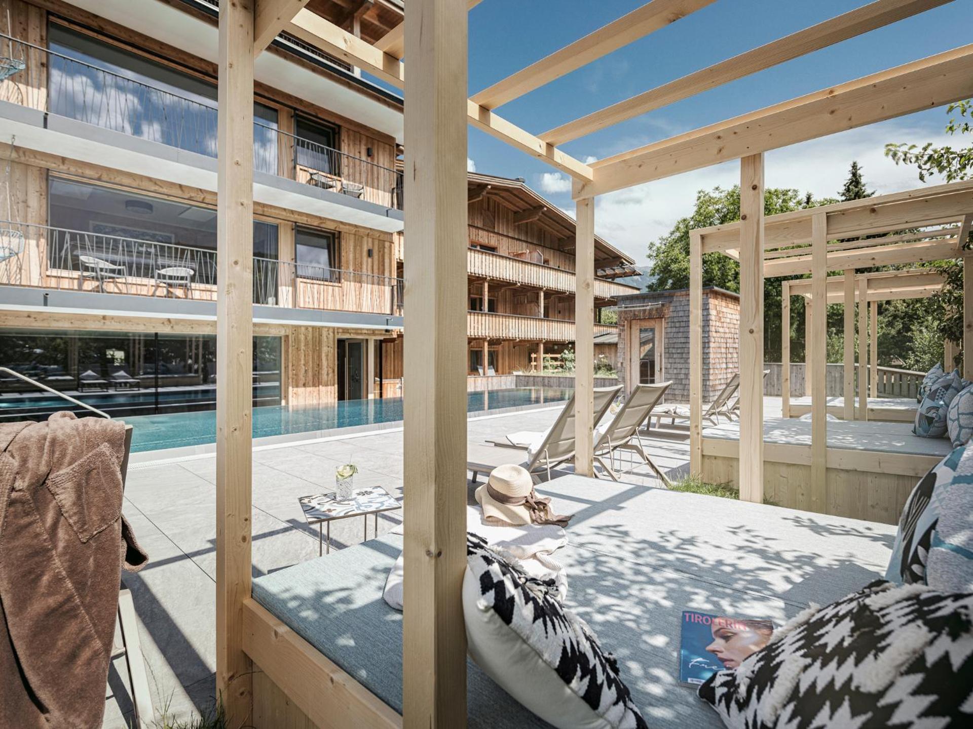 Appartement Zillertal Klee mit Restaurant KleemenTine