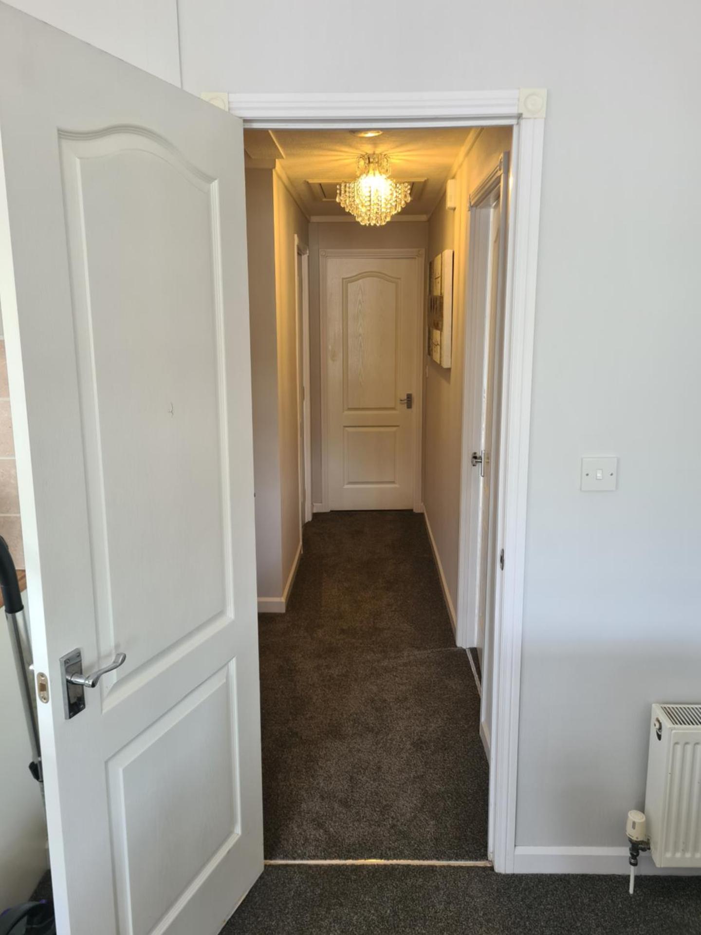 Mildreds Lodge with Hot Tub