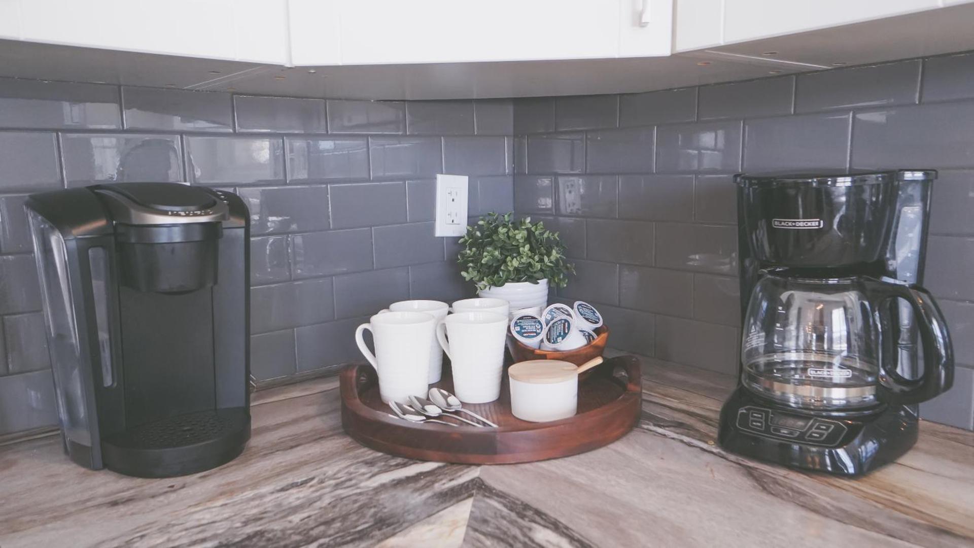 Coffee/tea facilities