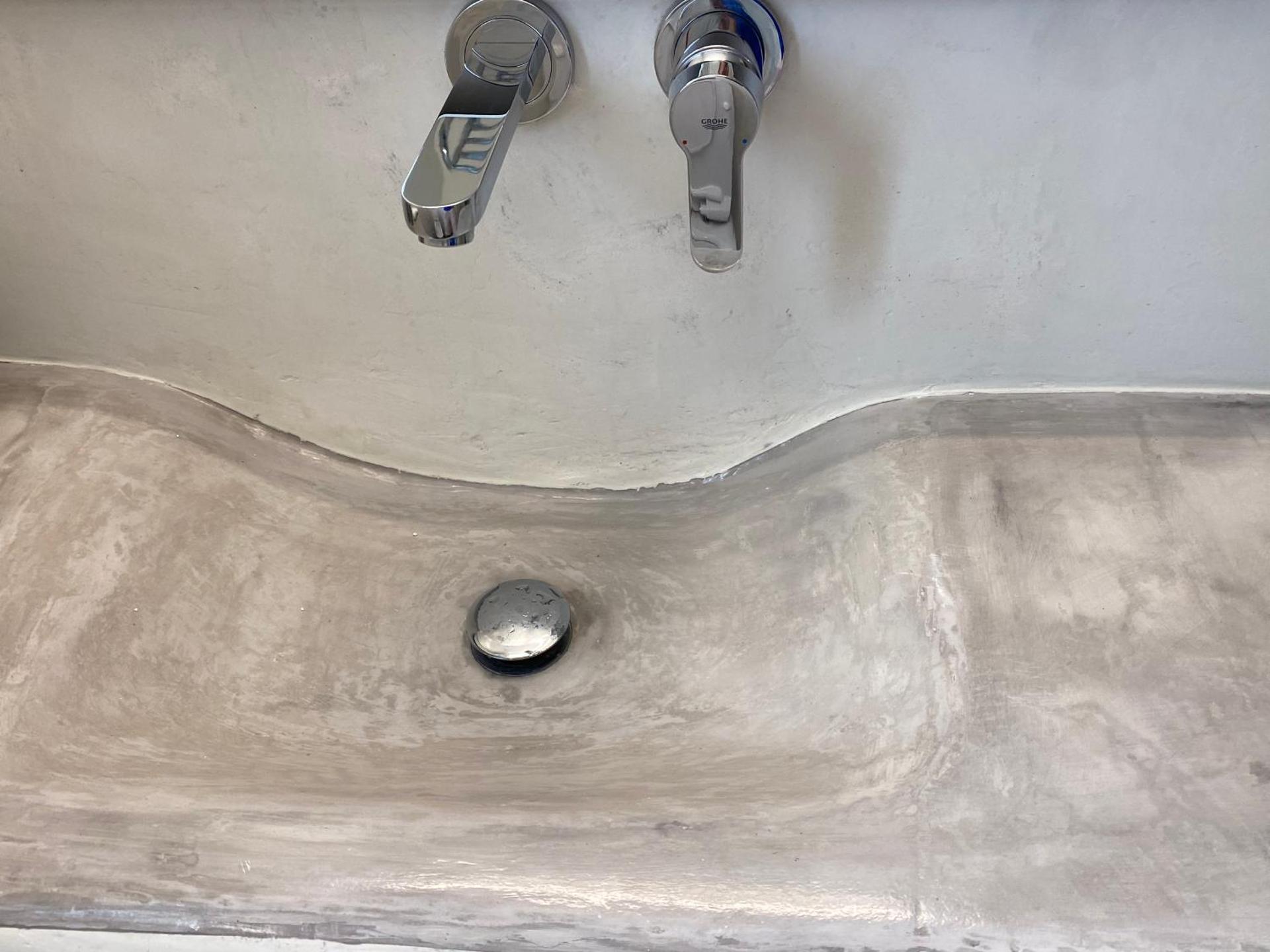 Iakovos' Luxury House