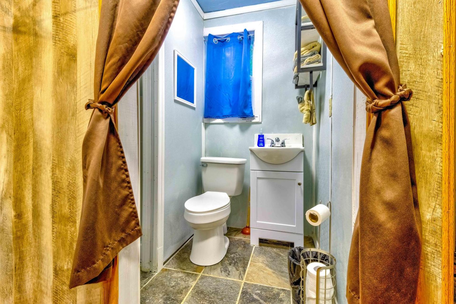 Panther Creek Cabins