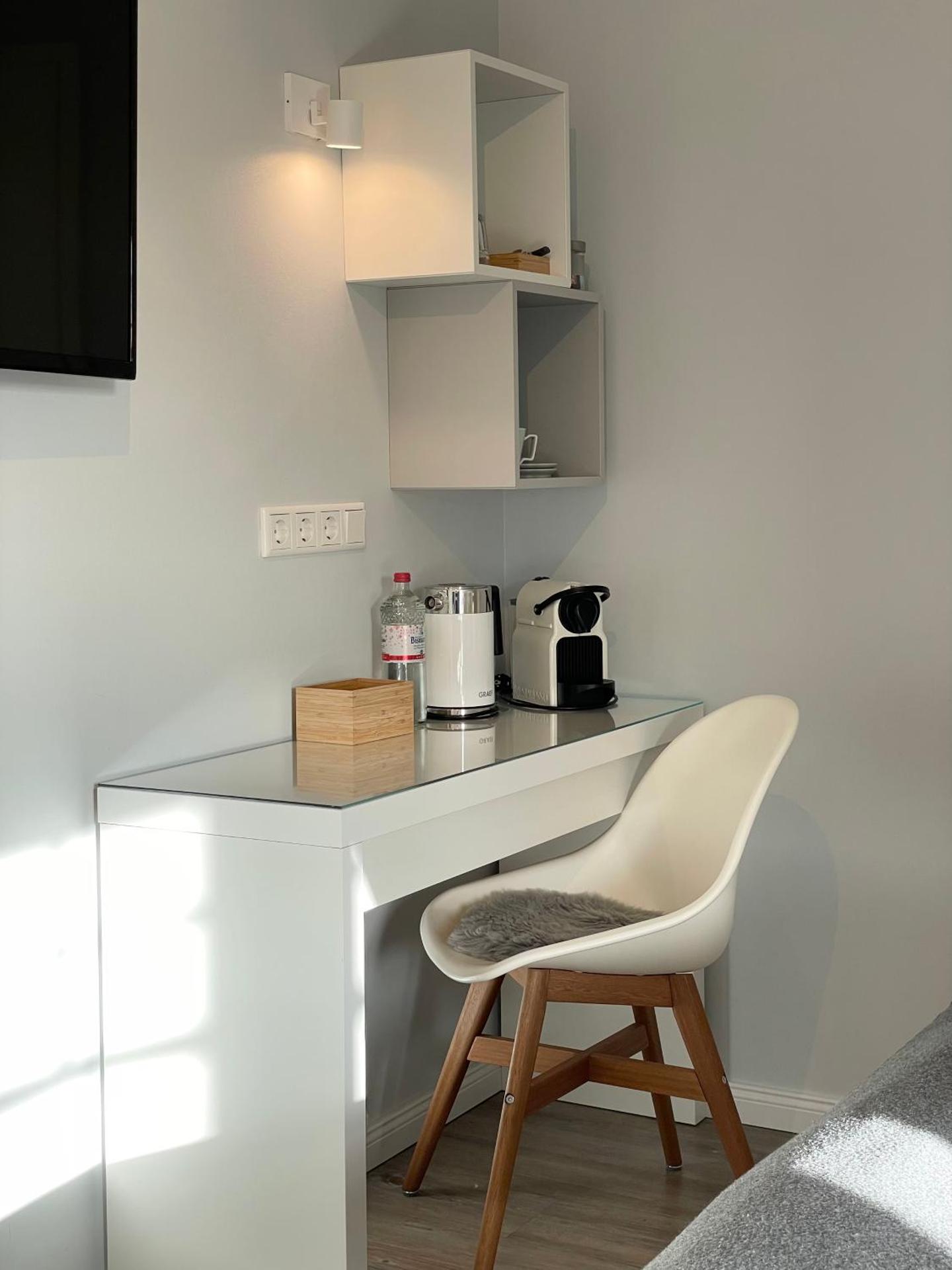 Coffee/tea facilities