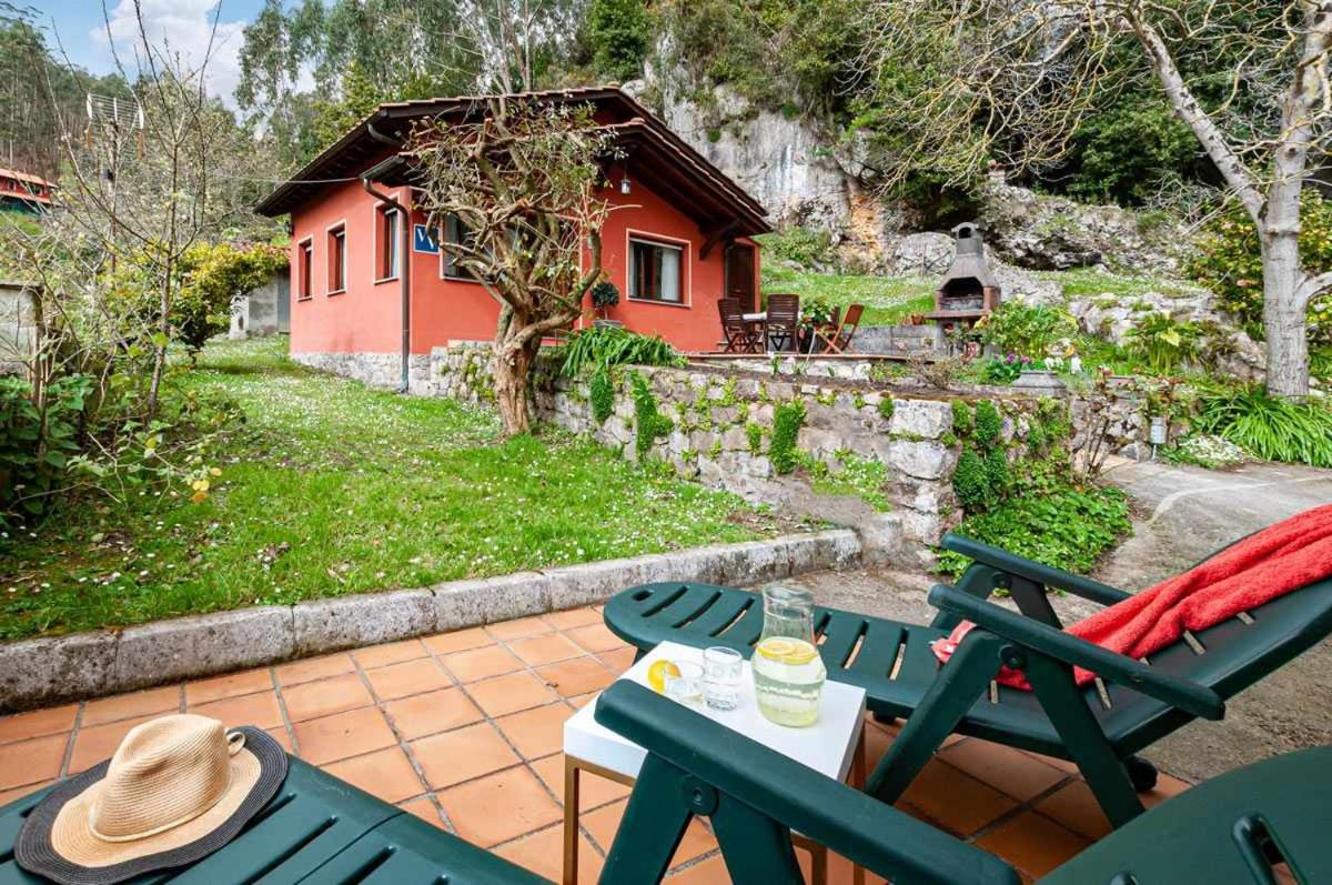 La casina de cuevas del agua